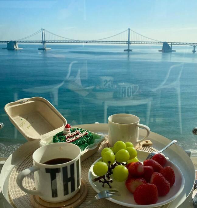 Gwangan-Ri Grand Terrace Ocean View Lägenhet Busan Exteriör bild